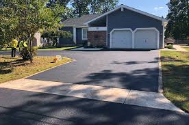 Best Concrete Driveway Installation  in Garfield Heights, OH